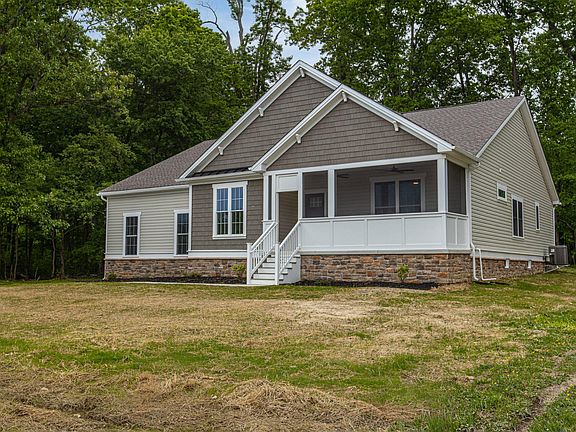 2nd image of 164 Pine Tree Rd