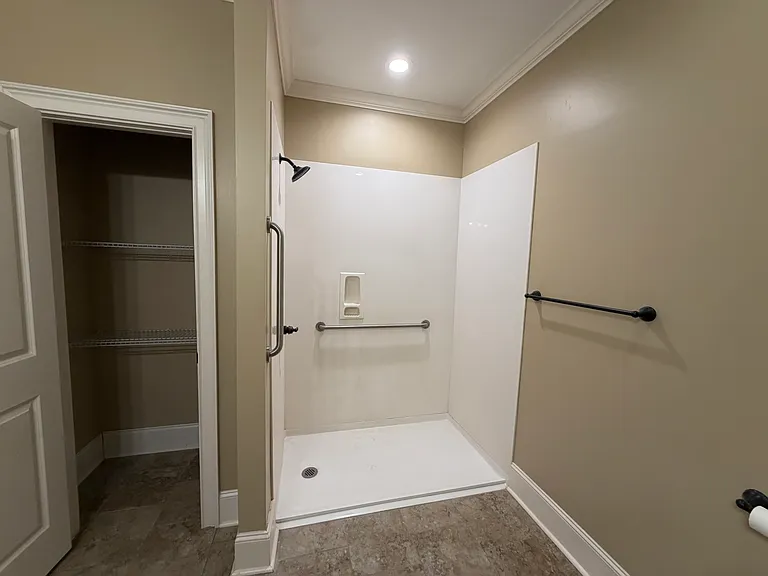 6 Charlton St NW #9 — Photo 16