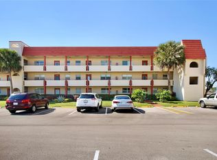 2901 Sunrise Lakes Dr #212, Sunrise, FL 33322