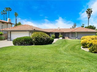 16376 Rancho Escondido Dr, Riverside, CA 92506