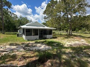 127 Melrose Landing Dr, Hawthorne, FL 32640