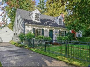 1075 21st St NE, Salem, OR
