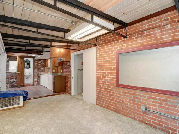 1630 25th St APT 4, Sacramento, CA 95816