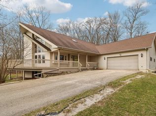 177 49th St, Caledonia, WI 53108