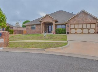 1412 Dorothy Dr, Moore, OK 73170