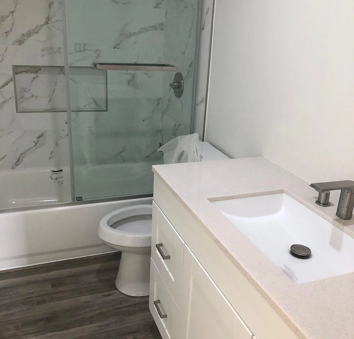 16431 S Saint Andrews Place - E — Photo 3