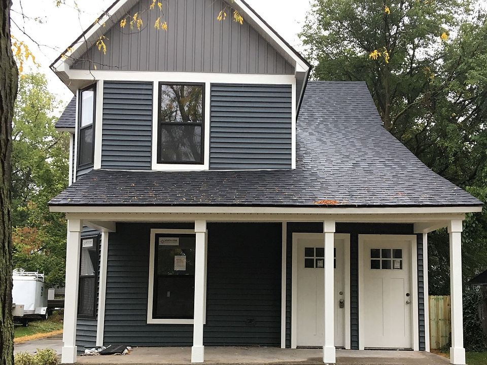 Better Pic of 813 Dayton