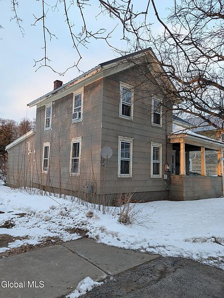 2nd image of 92 Reid Street
