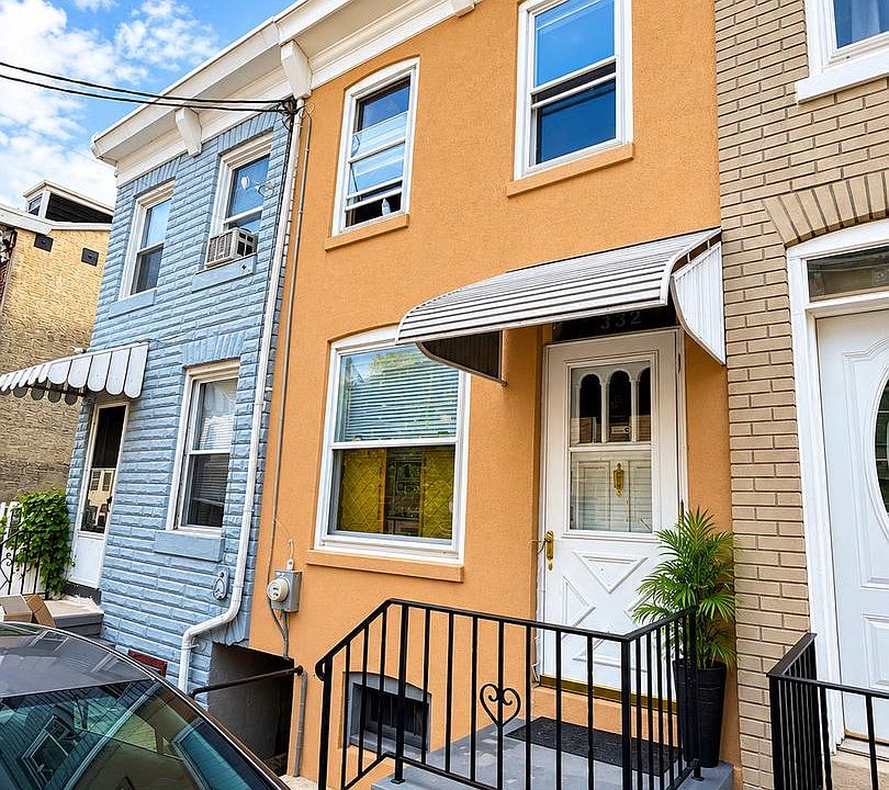 1st image of 332 Spring Garden St