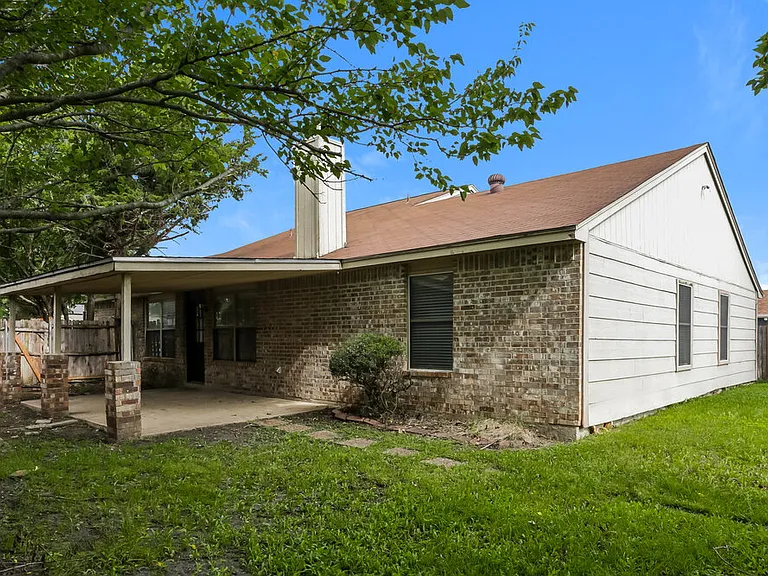 6505 Nicole Way — Photo 17