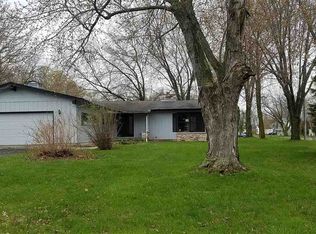 306 Court St, Hilbert, WI 54129