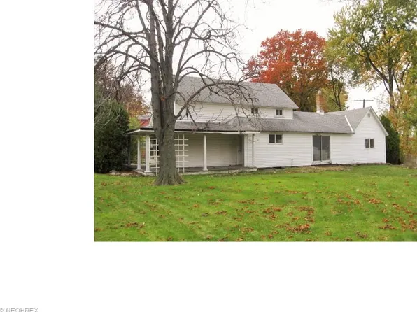 14532 Triskett Rd, Cleveland, OH 44111