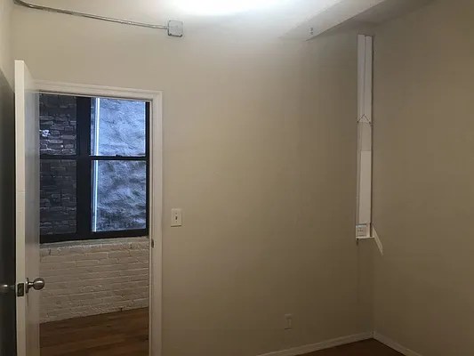 Rented by Brick&Mortar | media 70