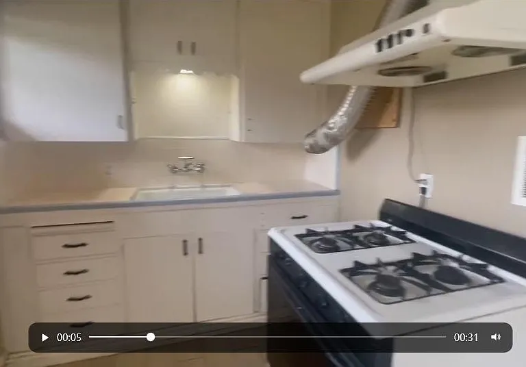 9128 Huntington Dr #10 — Photo 3