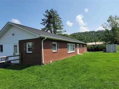 136 Ivy Dr, Boone, NC, 28607