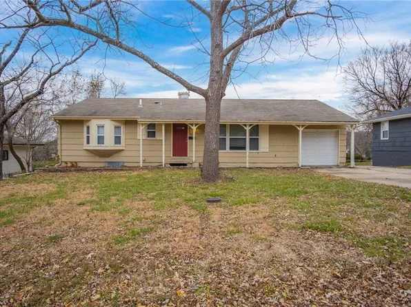 5808 Fairlane Dr, Kansas City, MO 64134