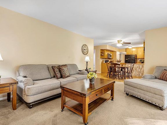 4th image of 1132 Hutchinson Way Pl