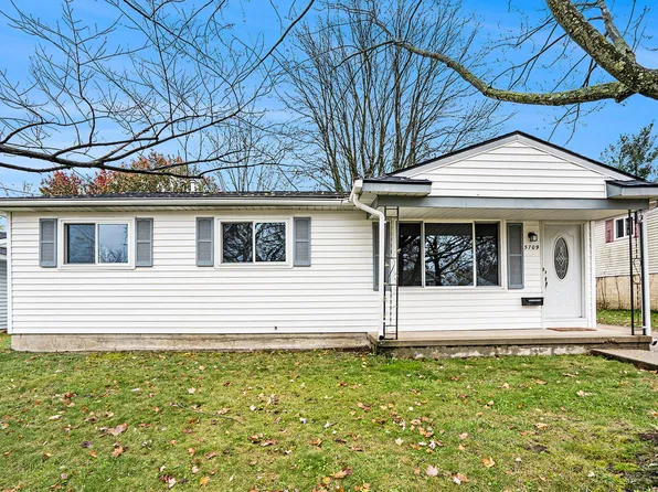 5709 Cranston St, Portage, MI 49002