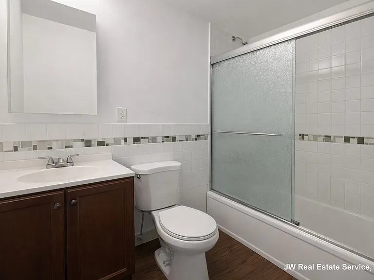 210 Chestnut Hill Ave #6 — Photo 8