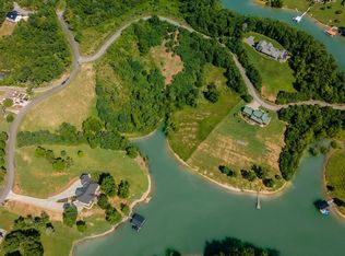 1920 Mountain Lake Dr, Dandridge, TN 37725