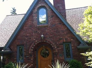 1315 NE 70th St, Seattle, WA 98115