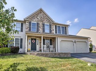 3311 Greenridge Dr, Mountville, PA 17554