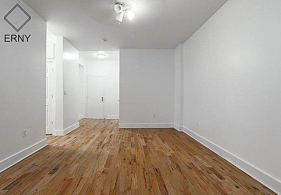 3rd image of 60 Clarkson Ave APT 2G