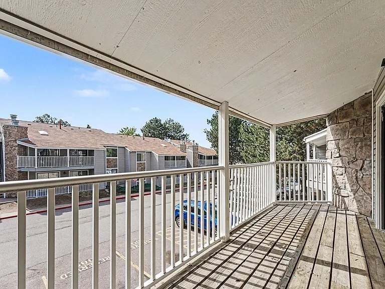 902 S Walden St #208 — Photo 21