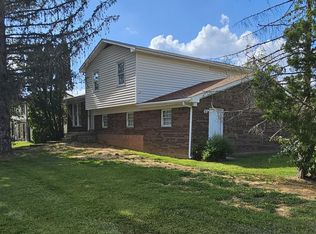 1239 W Lincoln Trail Blvd, Radcliff, KY 40160