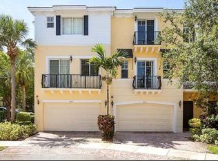3853 NW 5th Ter, Boca Raton, FL 33431