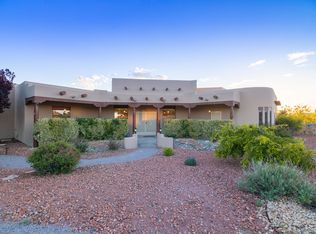 5010 Hunters Chase Rd, Las Cruces, NM 88011