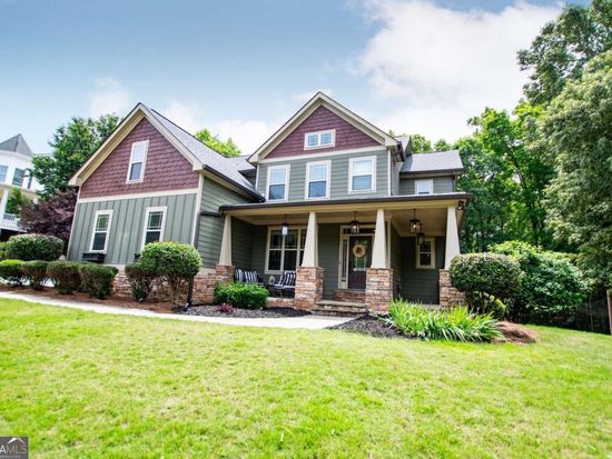 125 High Bluff Trl, Carrollton, GA 30116