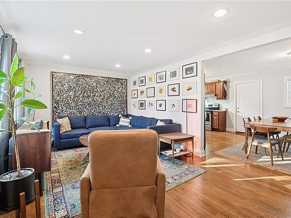 2nd image of 3459 Tulip Dr