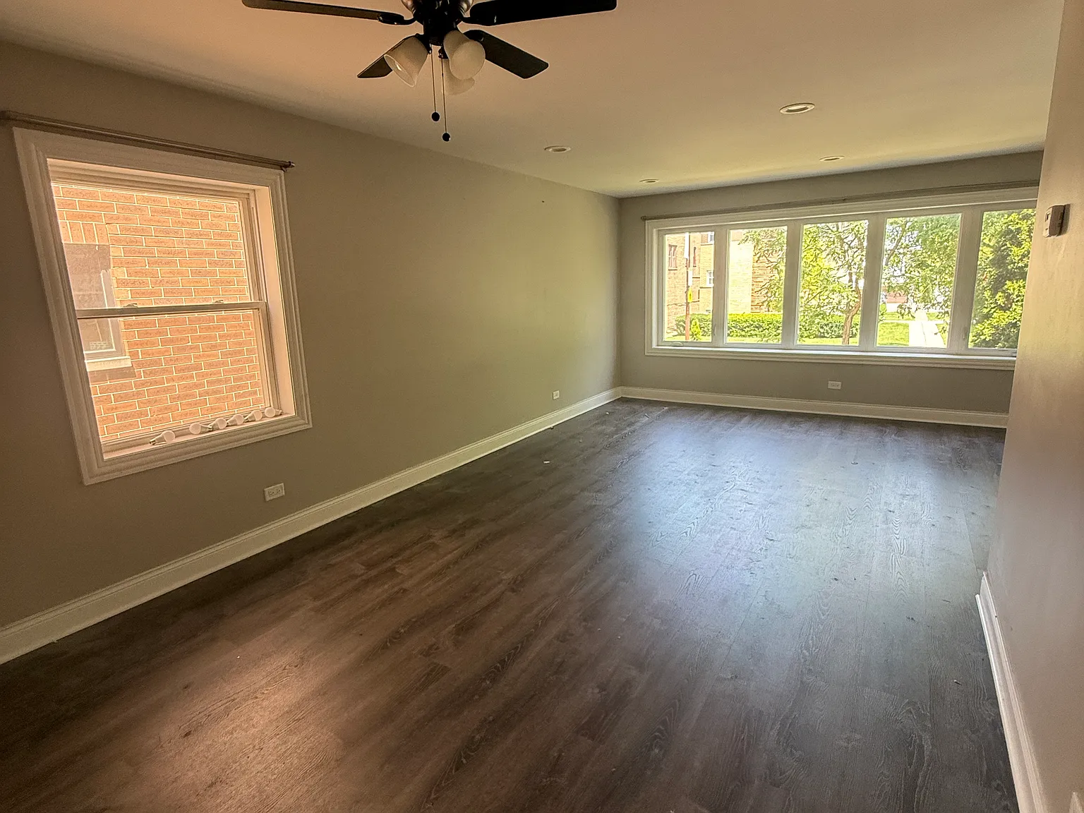 3 bed, $2,500 — Photo 3