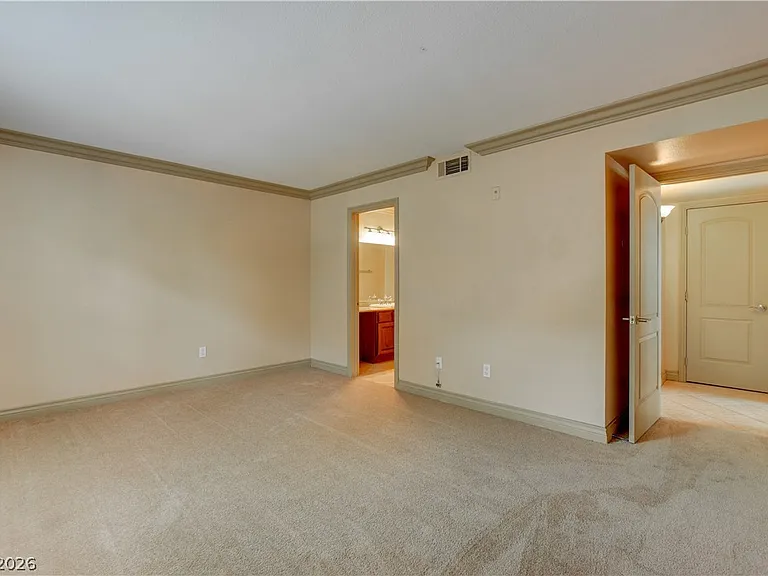 1150 N Buffalo Dr #2033 — Photo 25