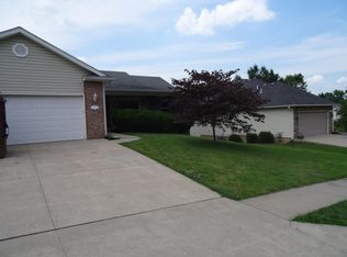 3103 Woods Crossing Dr #D, Columbia, MO 65202