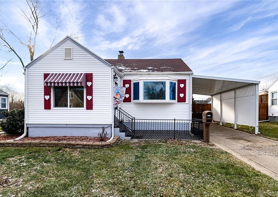 1st image of 208 Curtiss Wright Blvd