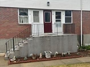 59 Colonial Cir UNIT A, Chicopee, MA 01020