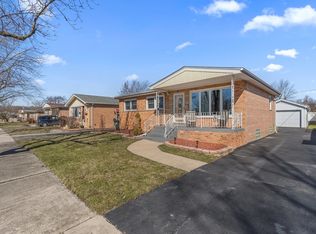 261 Chestnut Ave, South Chicago Heights, IL