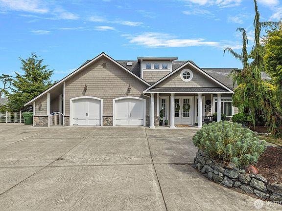5th image of 2220 SW Scenic Heights Street
