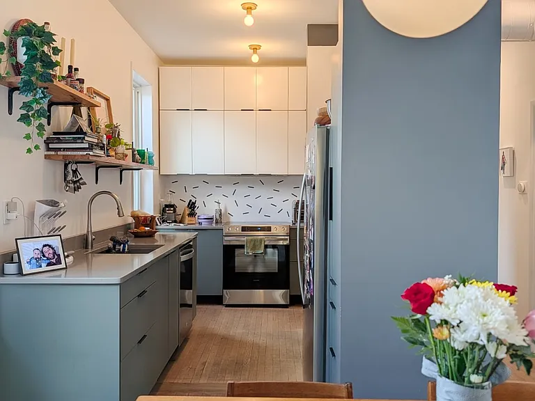 3231 W Armitage Ave — Photo 7