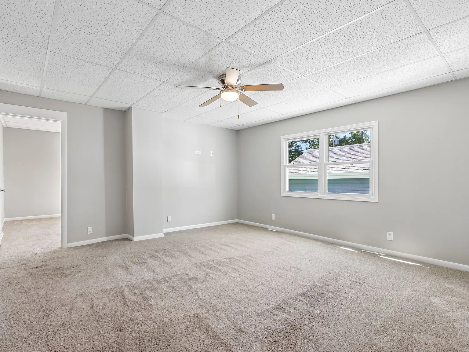 2107 Haegele Drive - Lower — Photo 3
