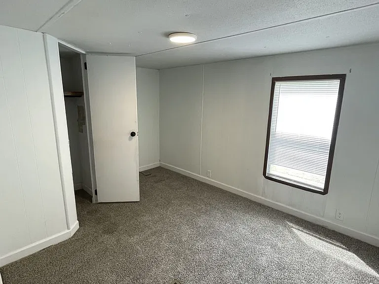 938 Sunset Dr #C — Photo 6