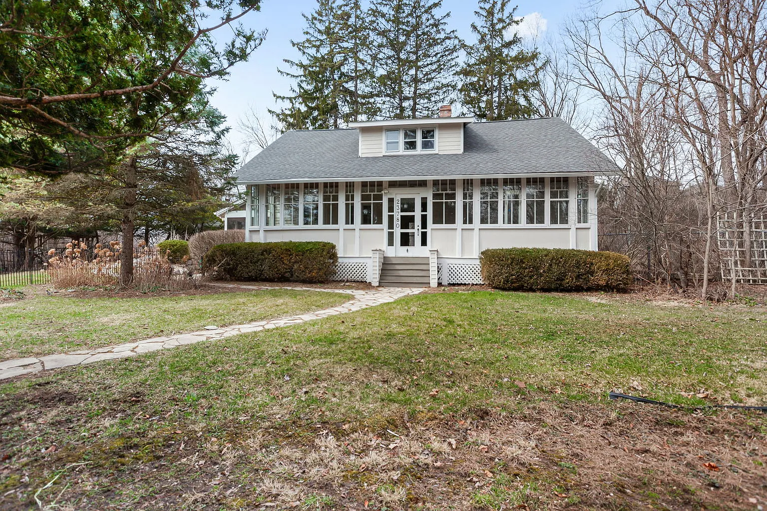23780 N Hess Dr photo 1