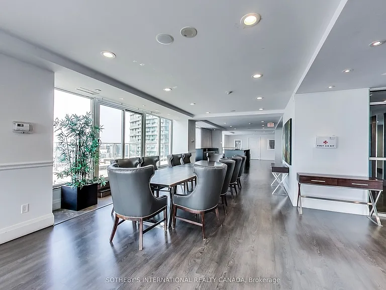 85 E Liberty St #720 — Photo 19