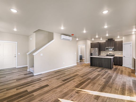 5th image of 2640 Sandwood Lane
