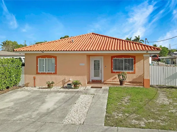 12245 SW 218th St, Miami, FL 33170