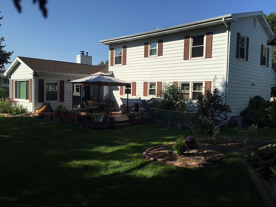 2nd image of 7117 Longmeadow Rd