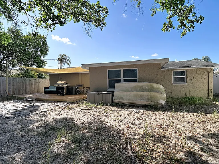 5913 Appletree Rd — Photo 38