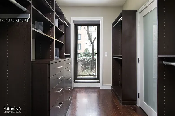 Rented by Sotheby's International Realty | media 20